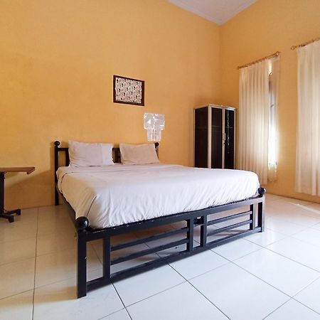 โอโย 3100 เอล ชาเดย์ แฟมิลี เรสซิเดนซ์ Hotel บันยูวังงี ภายนอก รูปภาพ