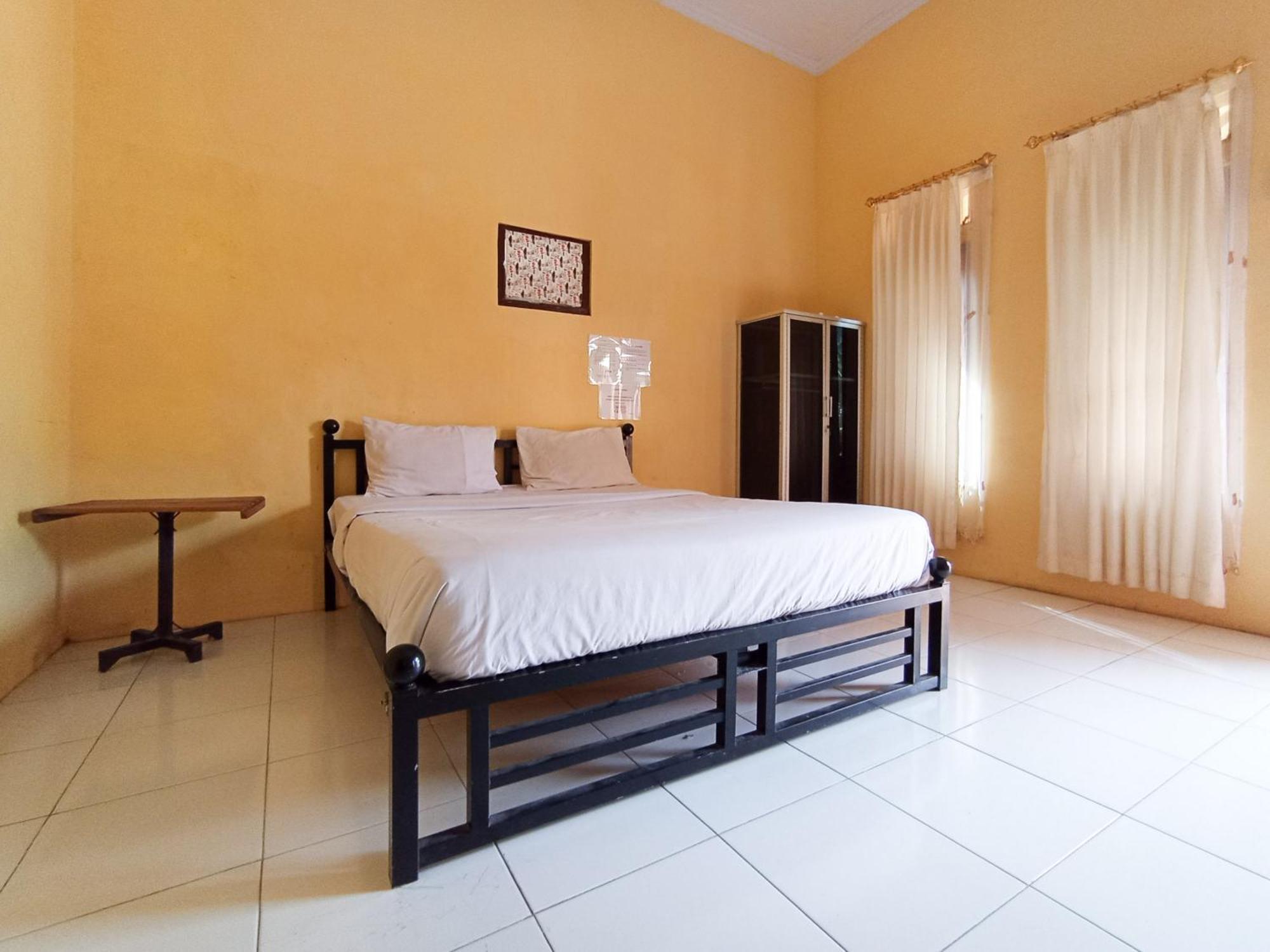 โอโย 3100 เอล ชาเดย์ แฟมิลี เรสซิเดนซ์ Hotel บันยูวังงี ภายนอก รูปภาพ