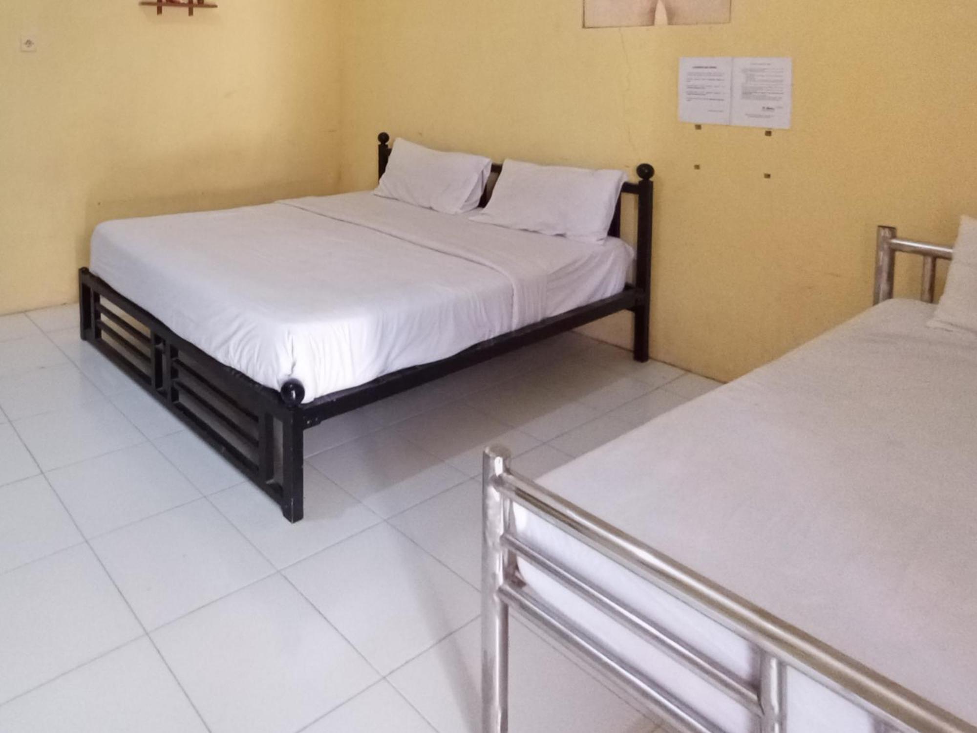 โอโย 3100 เอล ชาเดย์ แฟมิลี เรสซิเดนซ์ Hotel บันยูวังงี ภายนอก รูปภาพ