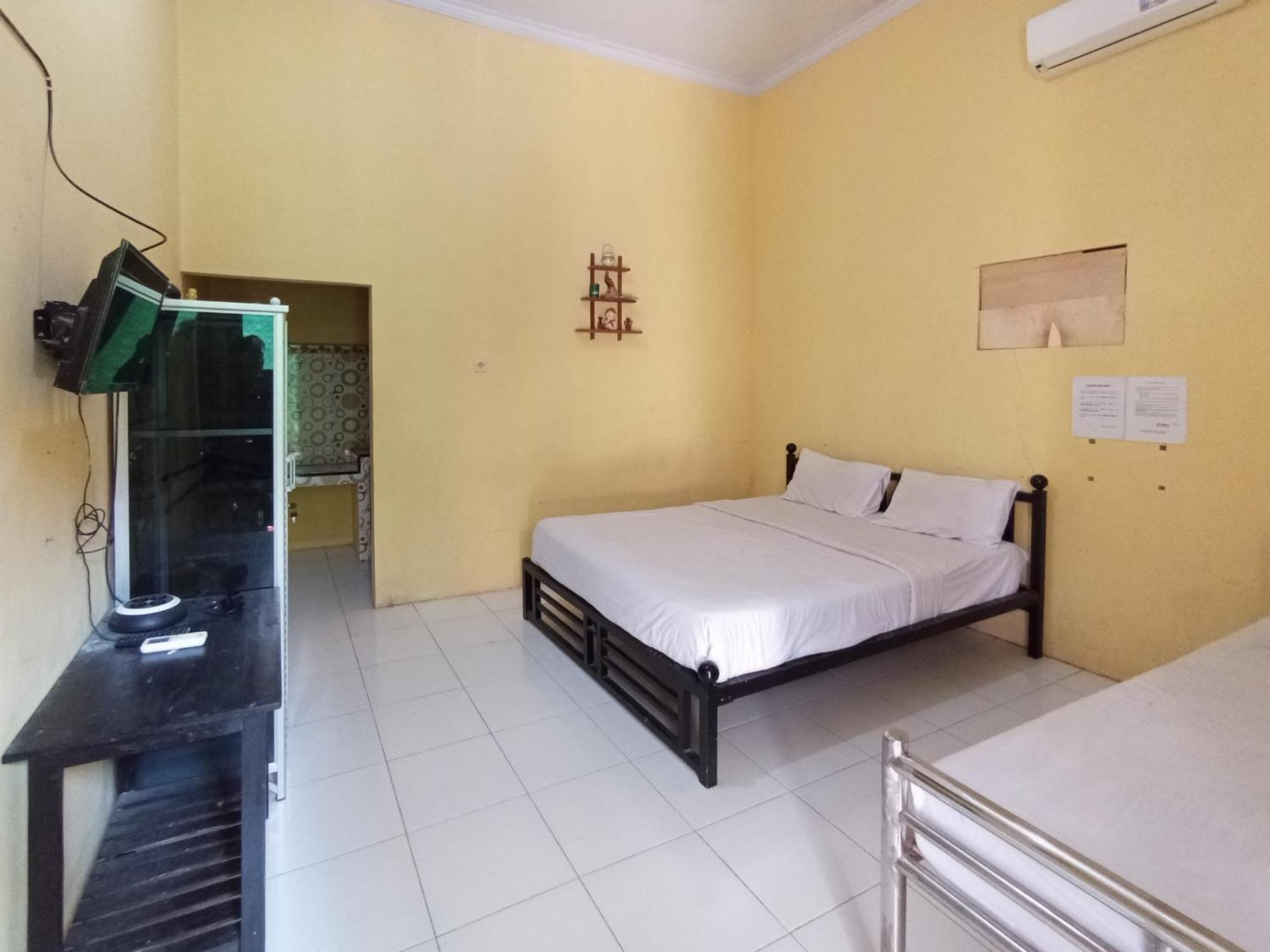 โอโย 3100 เอล ชาเดย์ แฟมิลี เรสซิเดนซ์ Hotel บันยูวังงี ภายนอก รูปภาพ