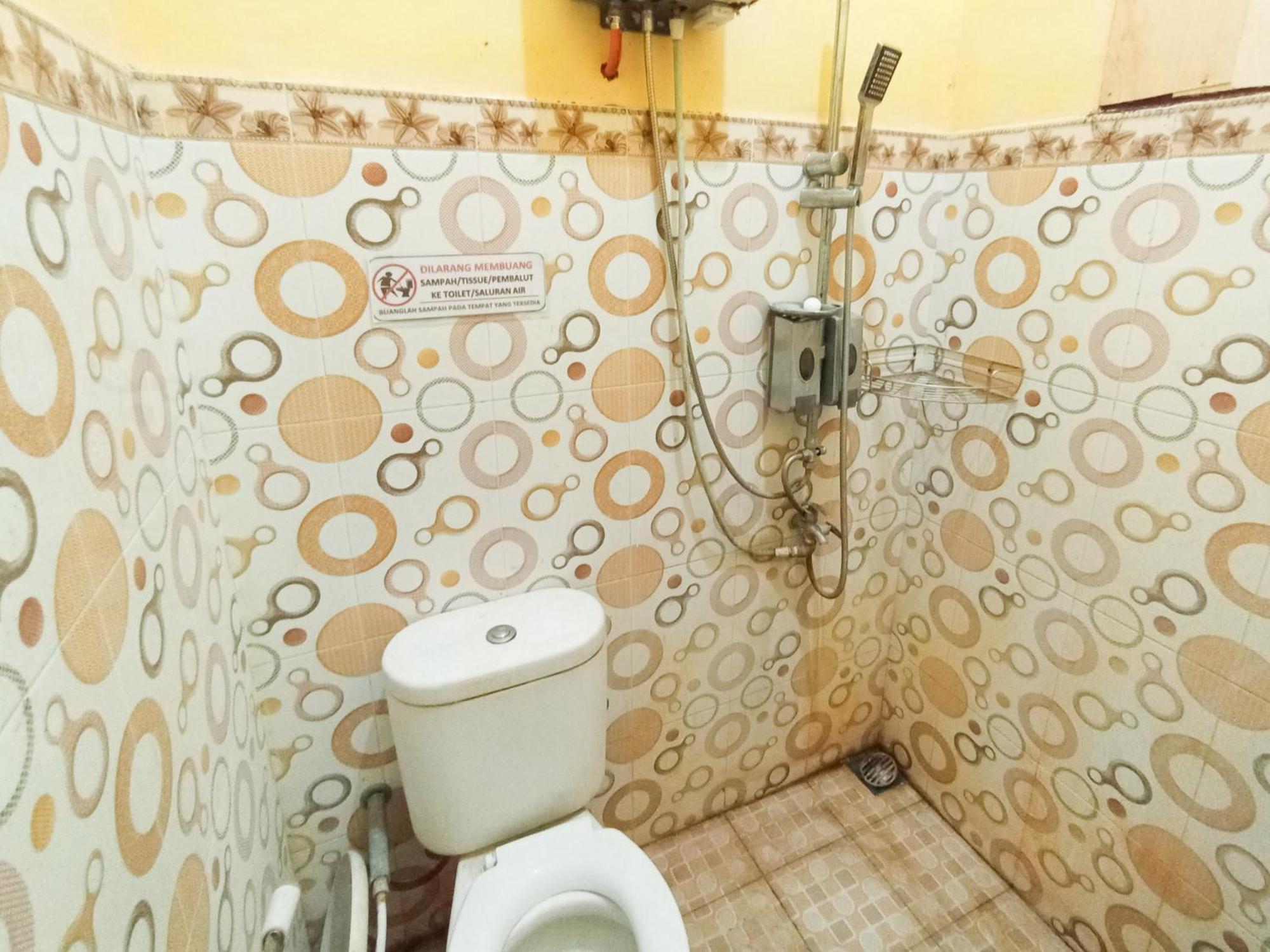 โอโย 3100 เอล ชาเดย์ แฟมิลี เรสซิเดนซ์ Hotel บันยูวังงี ภายนอก รูปภาพ